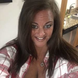 Meet your Posher, Michele